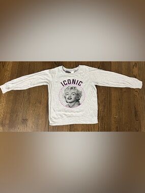 Marilyn Monroe Gray Long Sleeve 'Iconic' Graphic Tee with Pink Accents